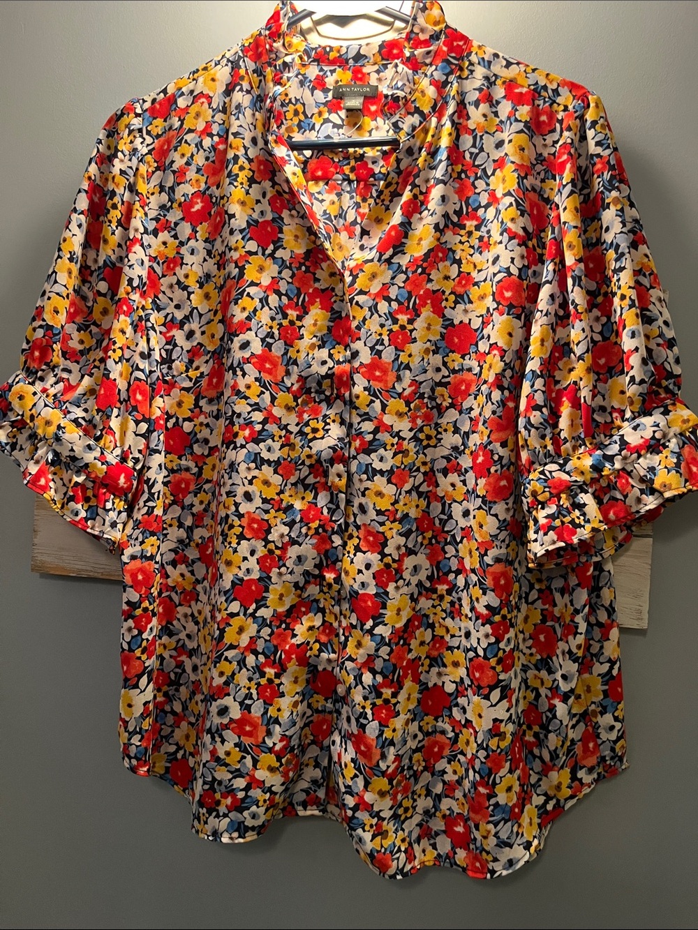 Ann Taylor Ruffle Button Blouse - Picture 1 of 4